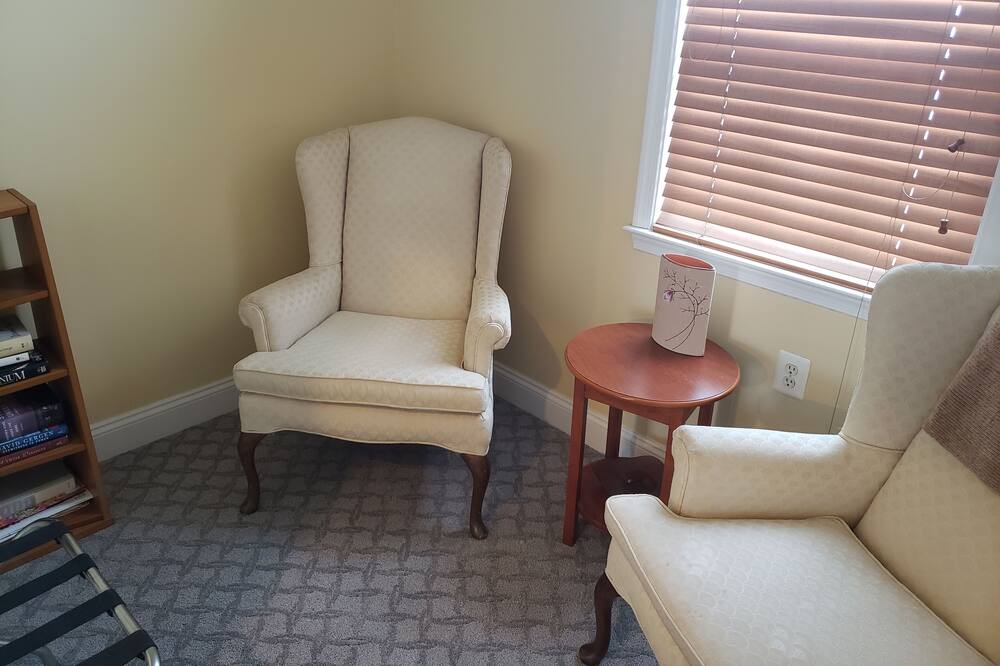Photo of Bedroom in Solomons Island