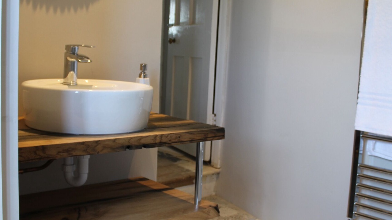 Photo of Bathroom in Mortehoe