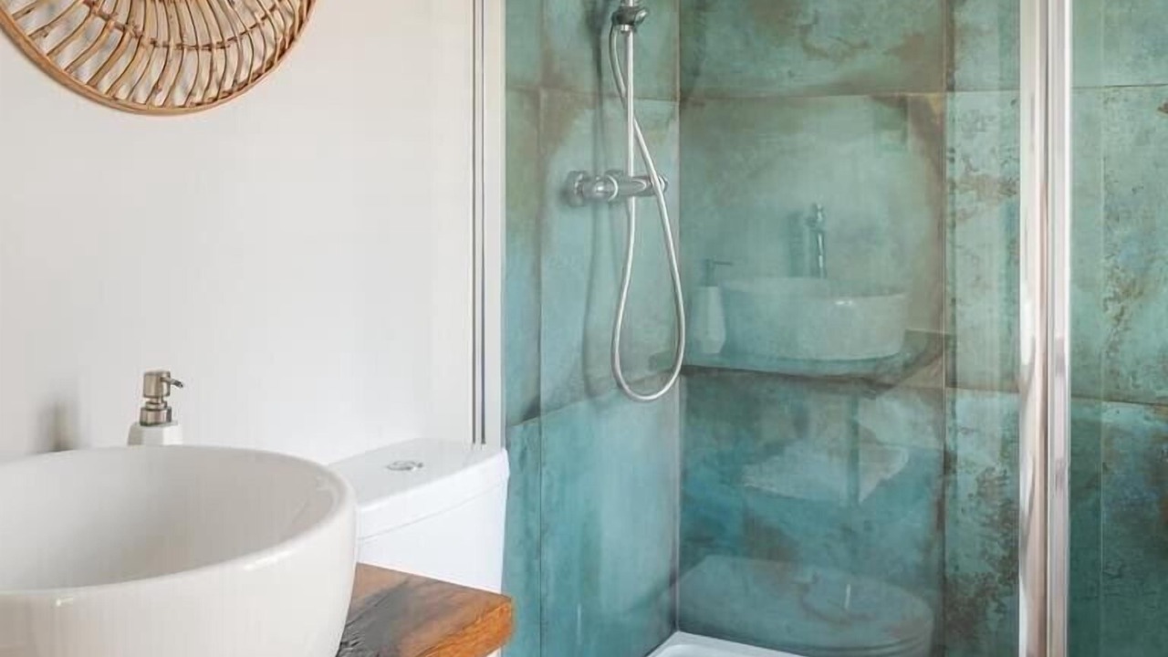 Photo of Bathroom in Mortehoe