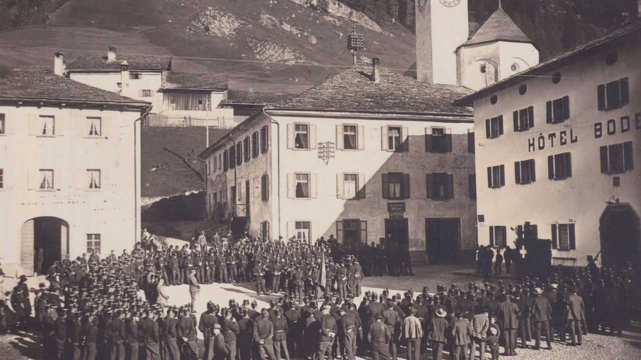 Photo of Others in Spluegen