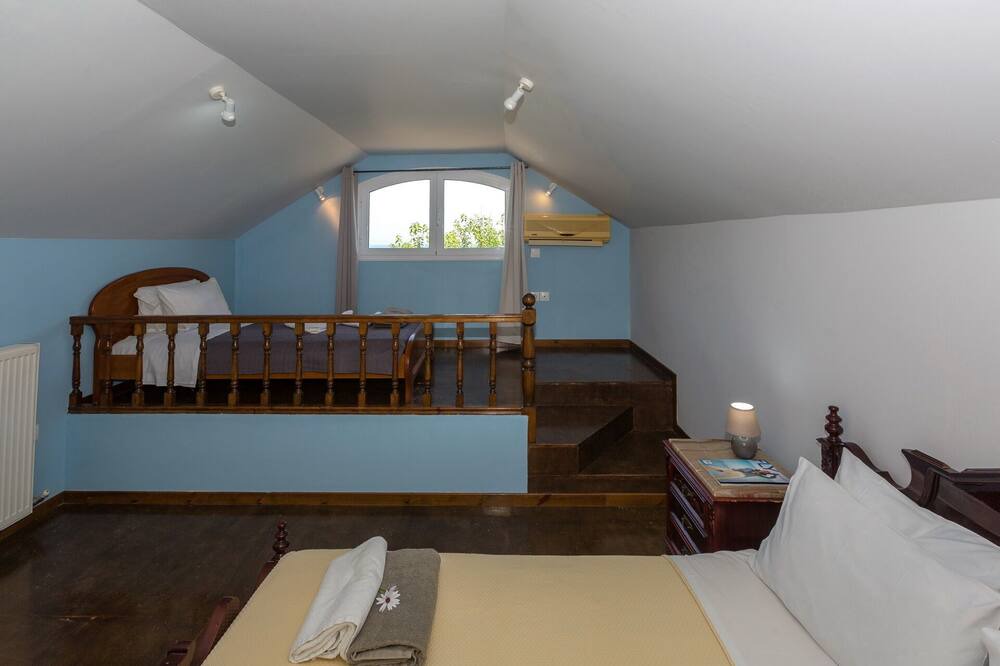 Photo of Bedroom in Termenades