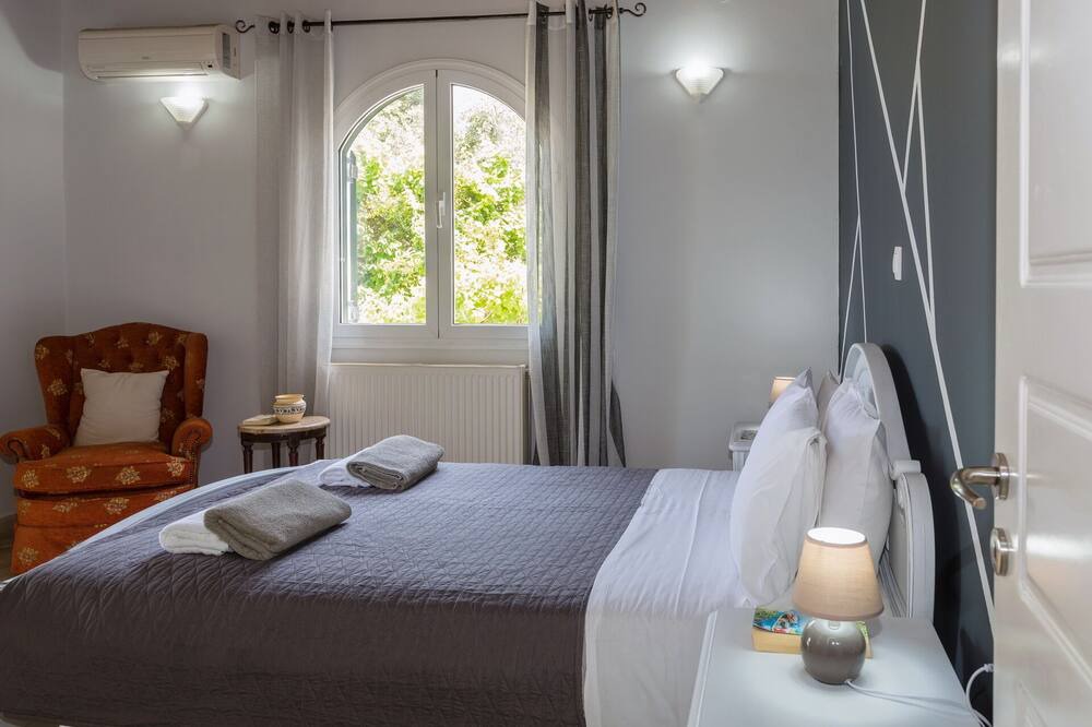 Photo of Bedroom in Termenades