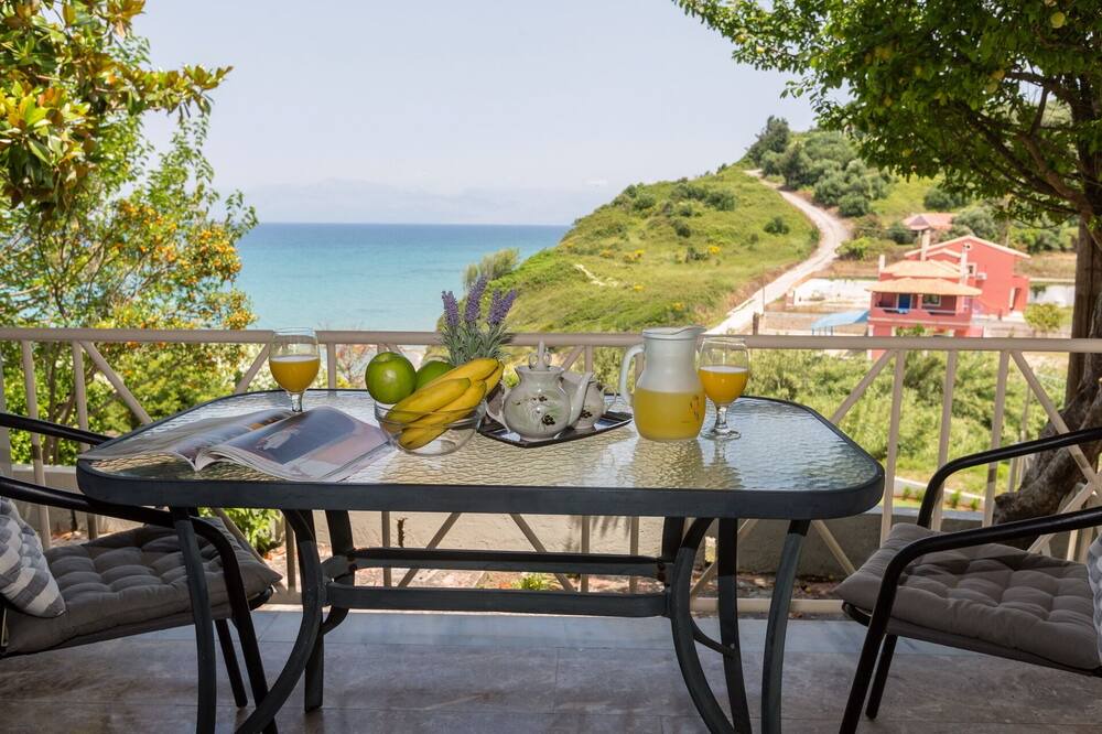 Photo of Patio Balcony in Termenades
