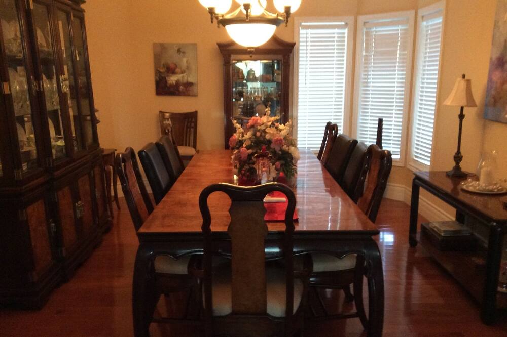 Photo of Kitchen in Ancaster