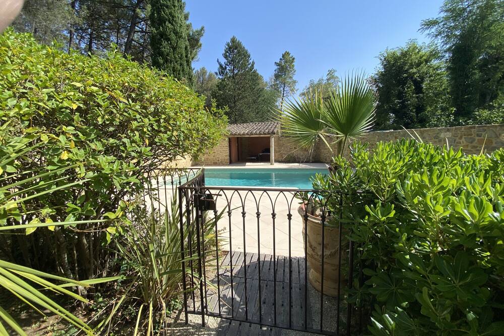 Photo of Outdoor in Sabran