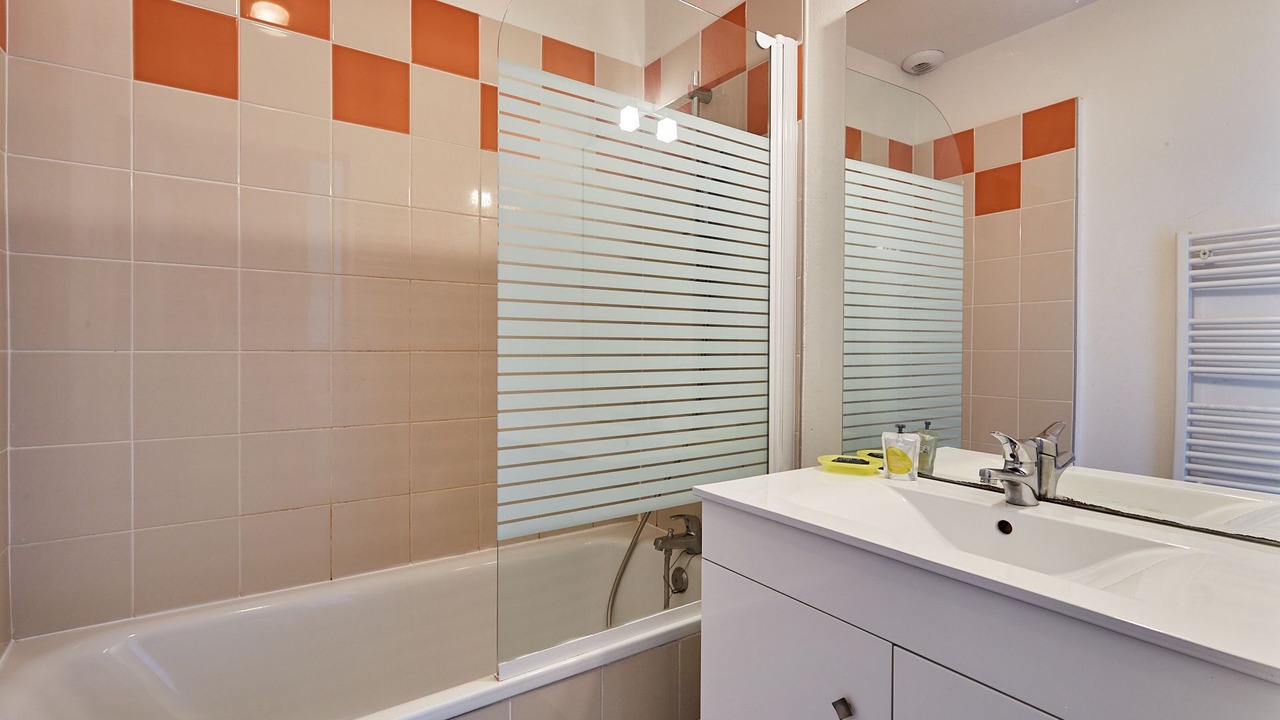 Photo of Bathroom in Auberville