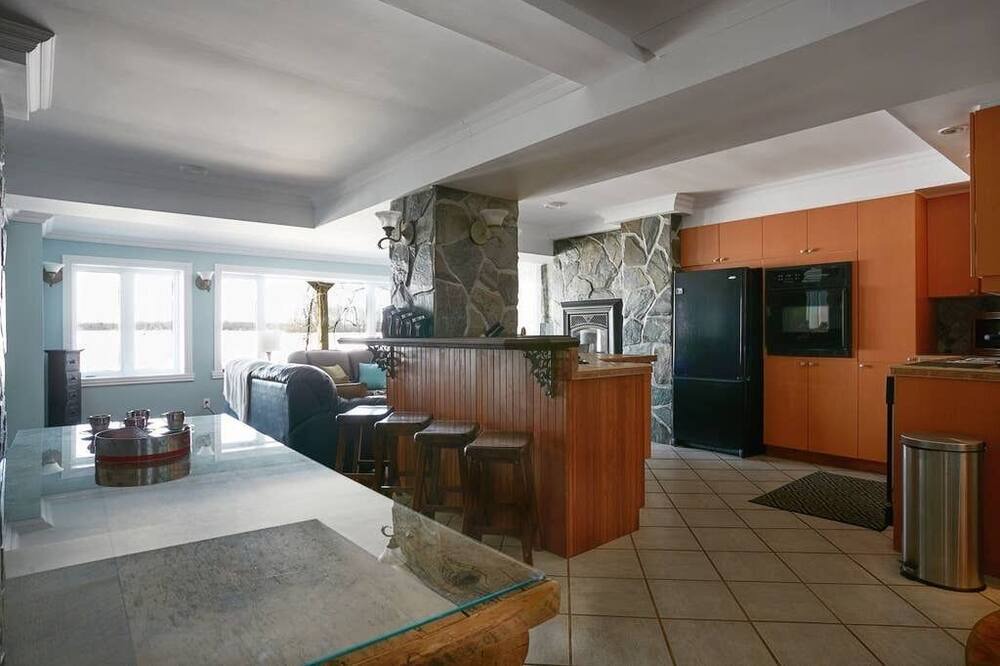 Photo of Kitchen in Pincourt