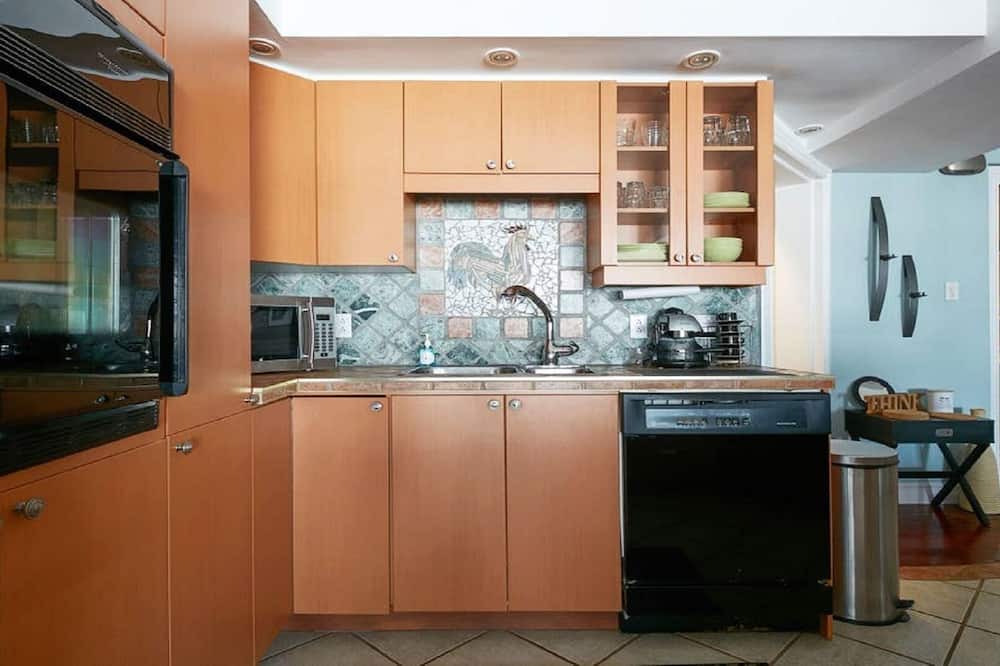 Photo of Kitchen in Pincourt