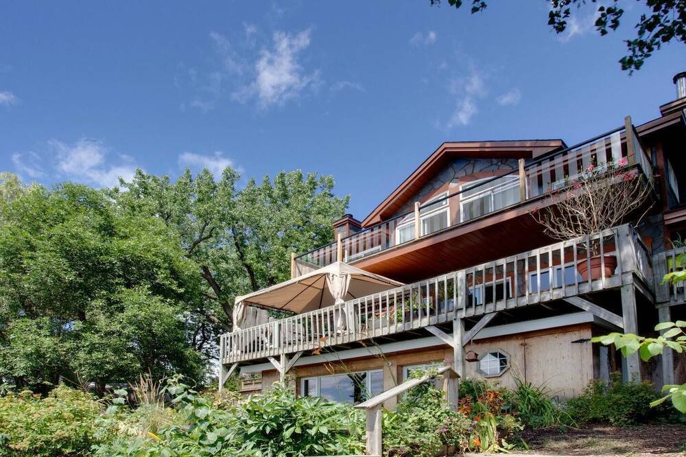 Photo of Outdoor in Pincourt