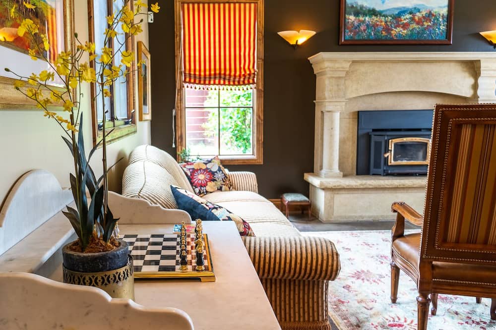 Photo of Livingroom in McCall