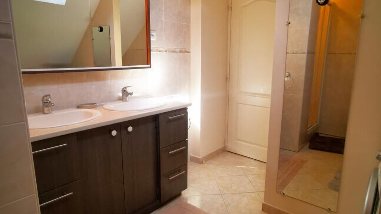 Photo of Bathroom in Montlouis-sur-Loire
