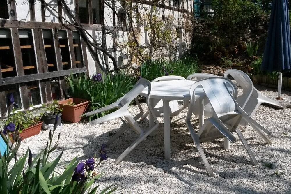 Photo of Outdoor in Cormeilles