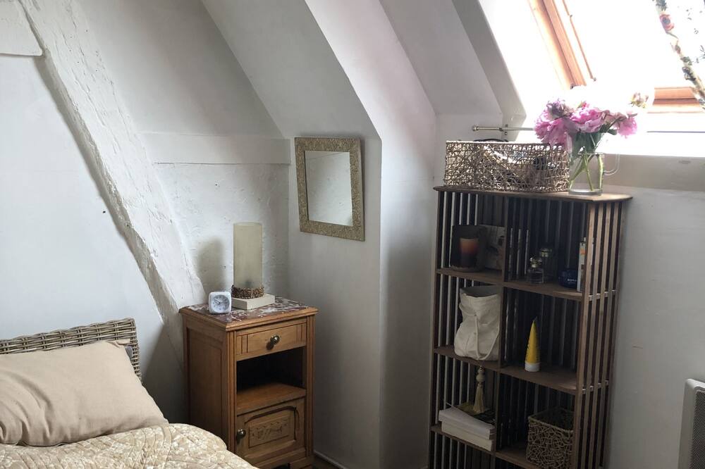 Photo of Bedroom in Cormeilles