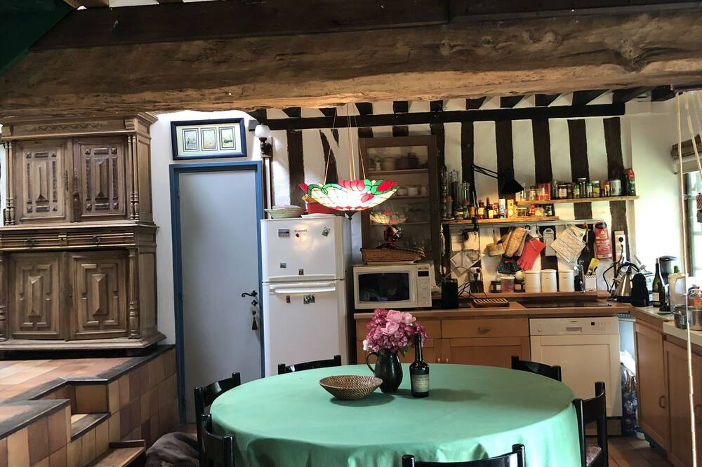 Photo of Kitchen in Cormeilles