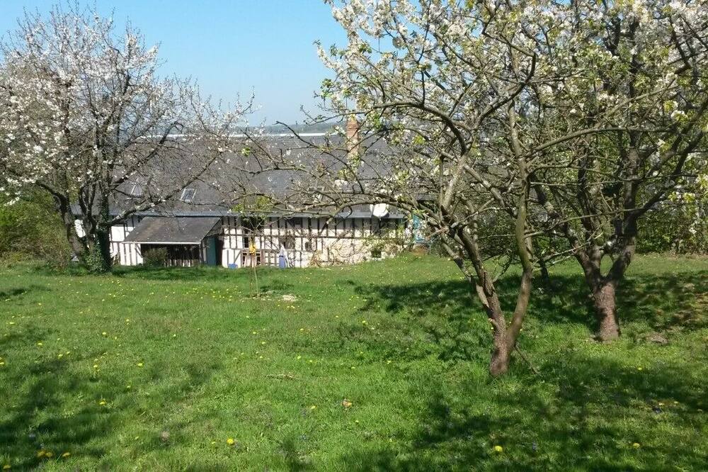 Photo of Outdoor in Cormeilles