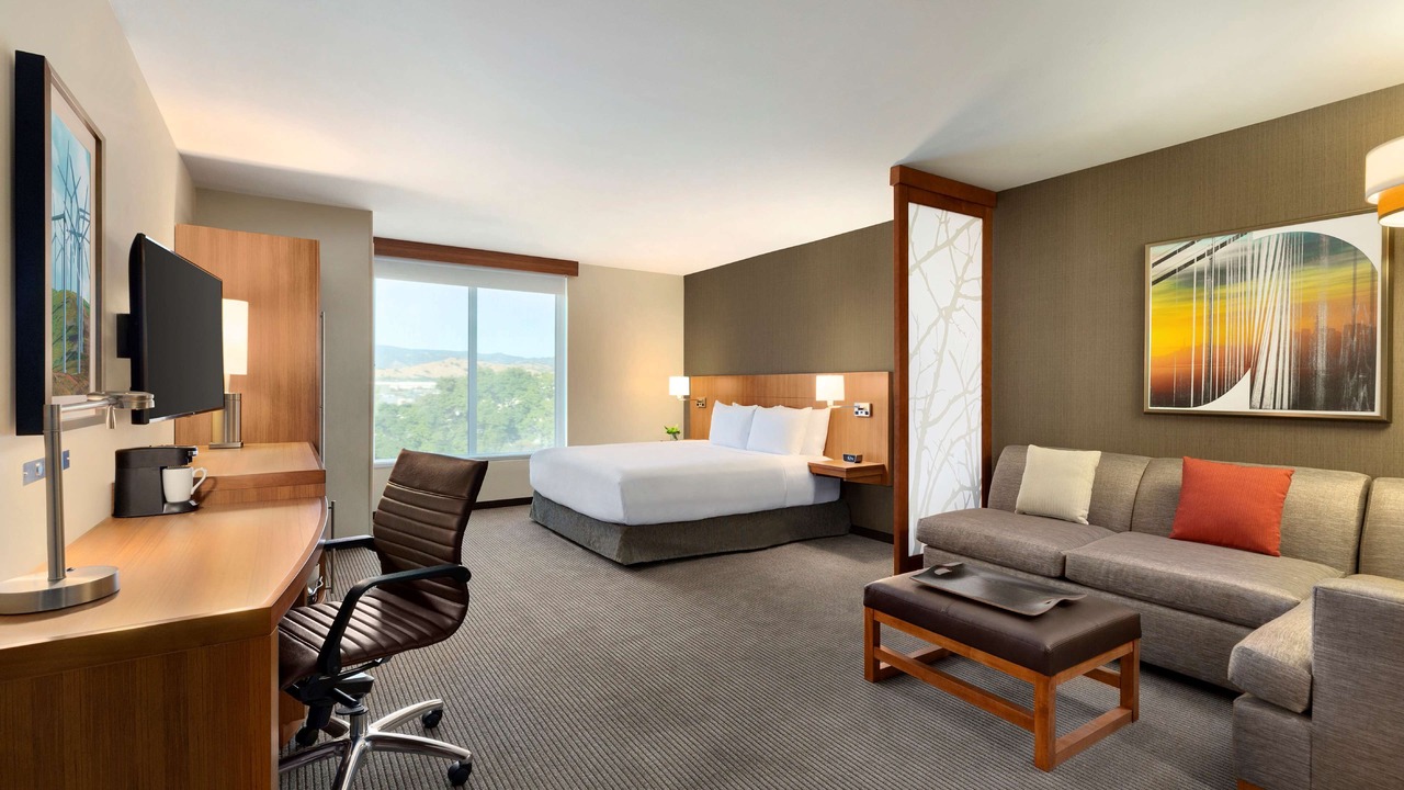 Photo of Bedroom in Nut Tree