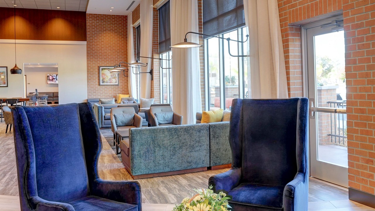 Photo of Others in Nut Tree