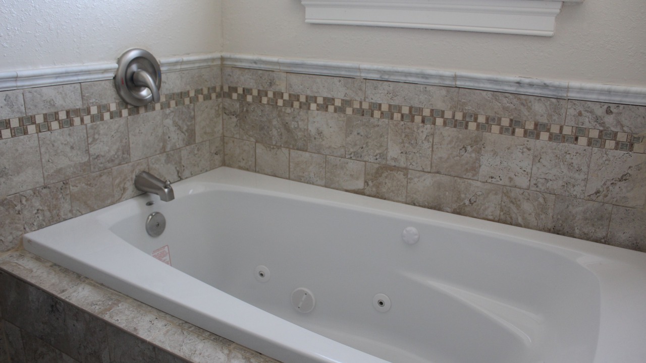 Photo of Bathroom in Colington