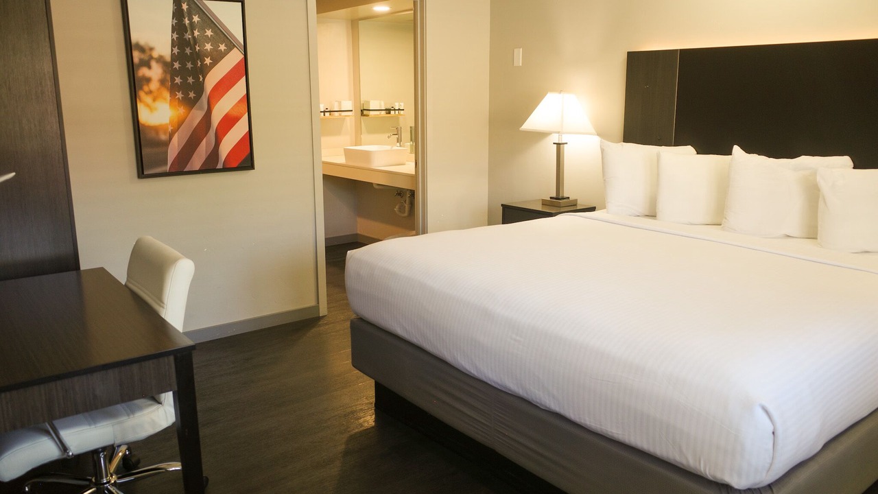 Photo of Others in Downtown