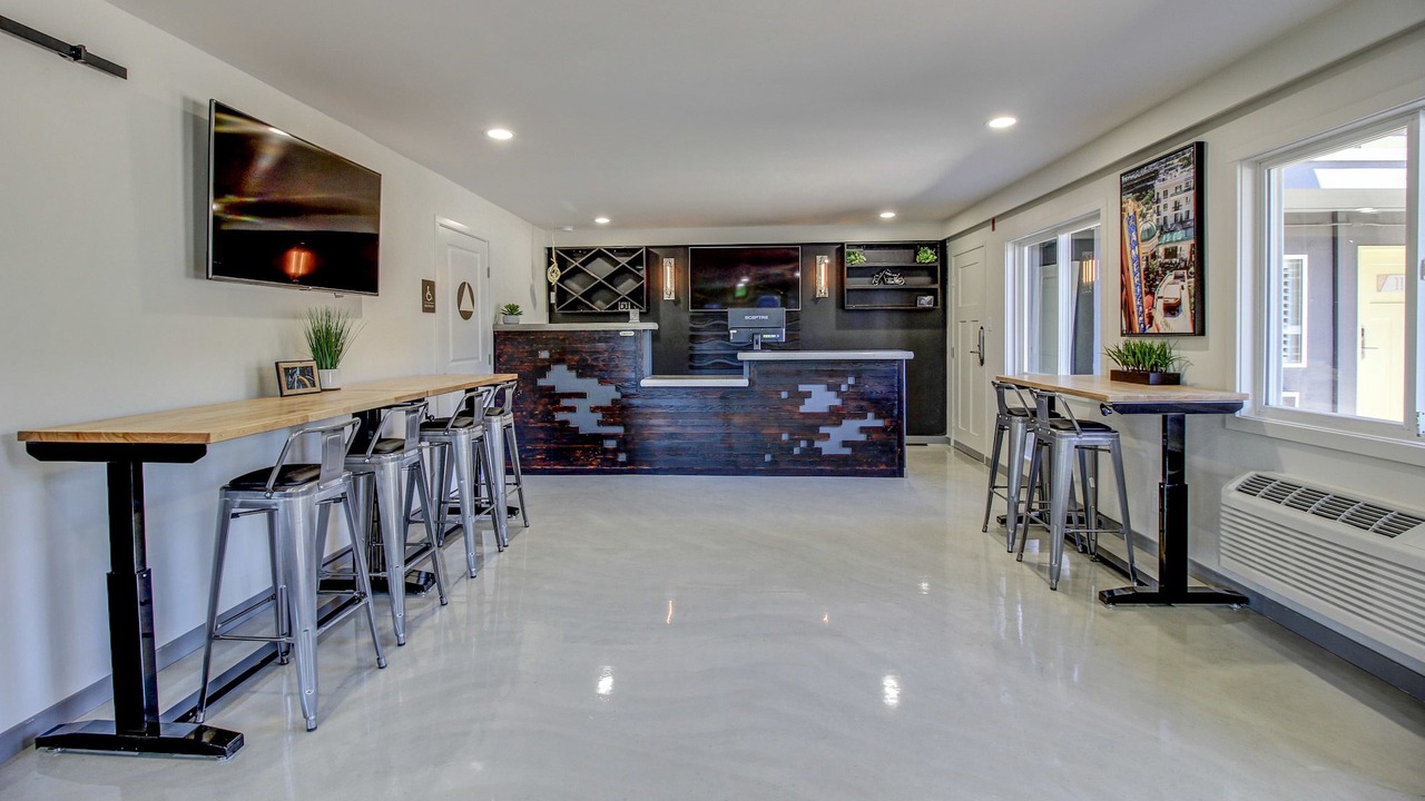 Photo of Others in Downtown