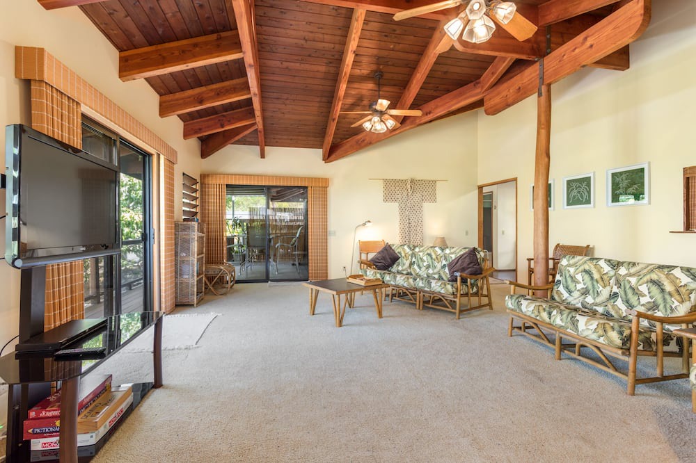 Photo of Others in Kona Paradise