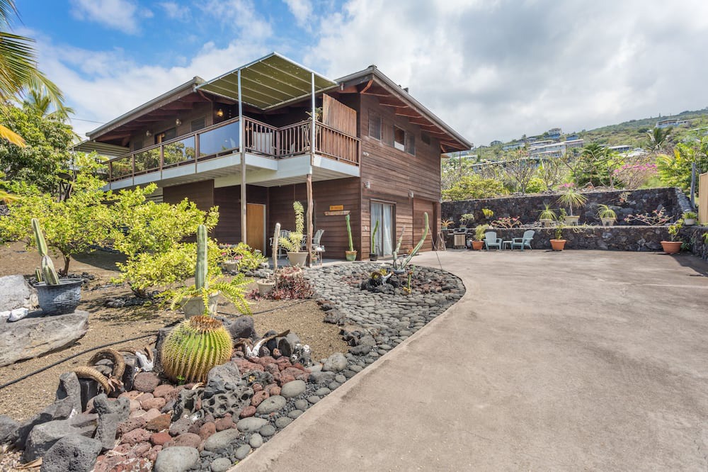 Photo of Outdoor in Kona Paradise