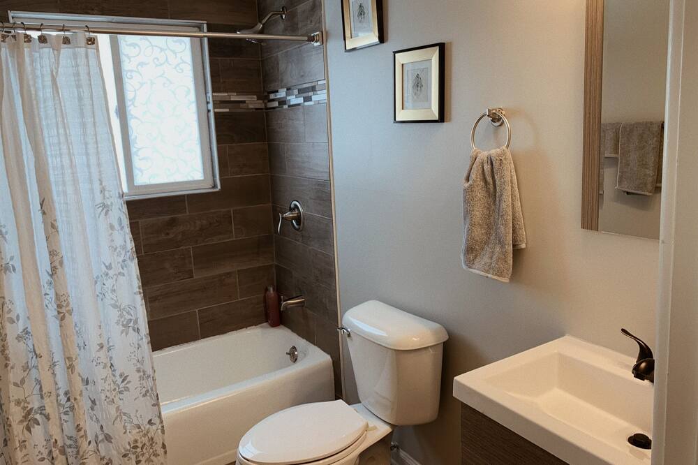 Photo of Bathroom in Aurora