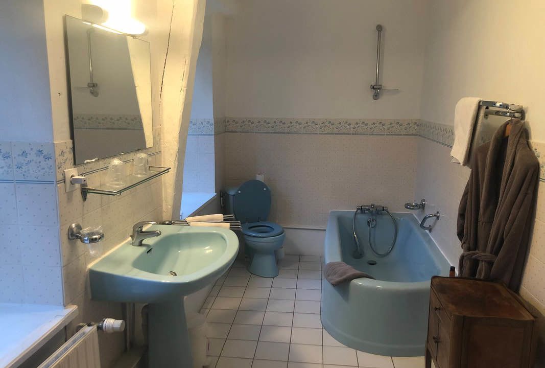 Photo of Bathroom in Forest-Montiers