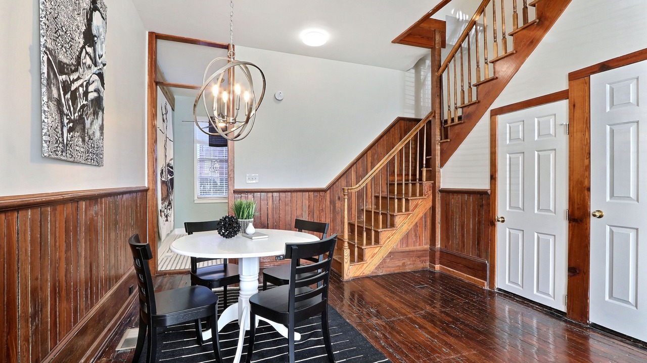 Photo of Bedroom in Beach Institute