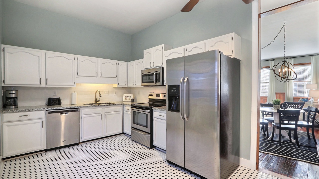 Photo of Kitchen in Beach Institute