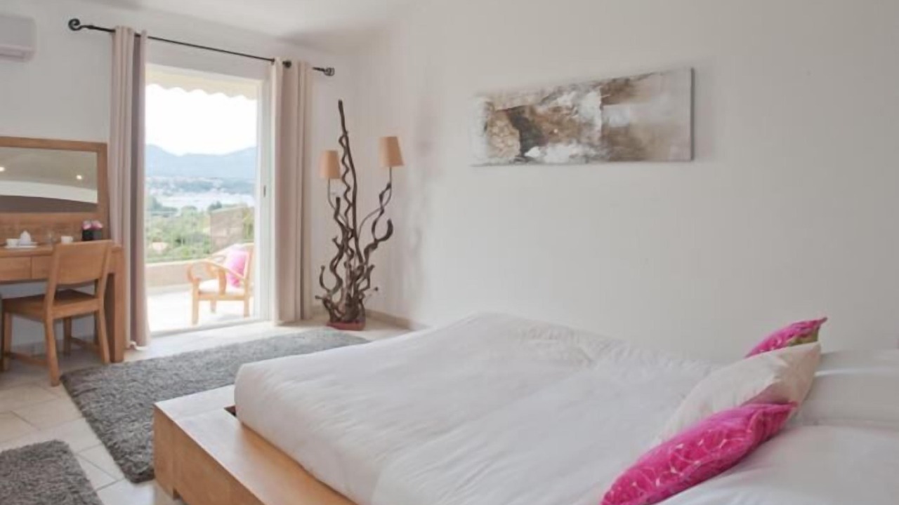 Photo of Bedroom in Porto-Vecchio