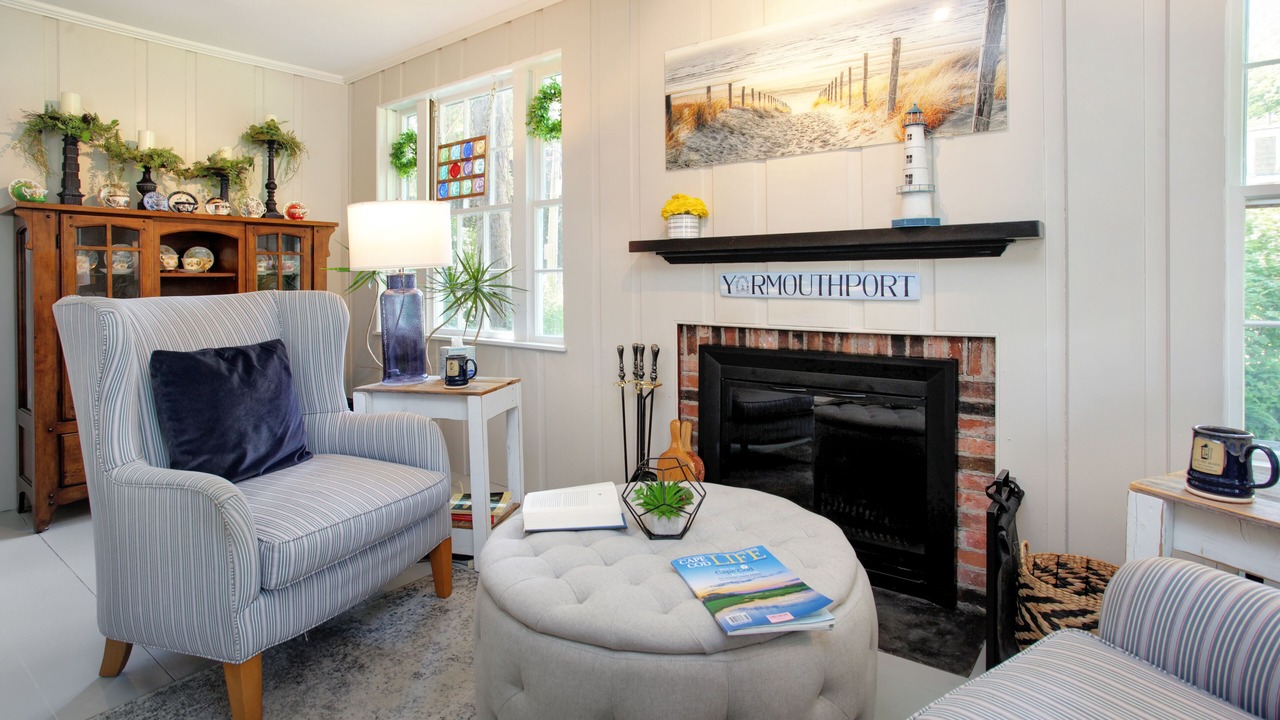 Photo of Livingroom in Yarmouth Port