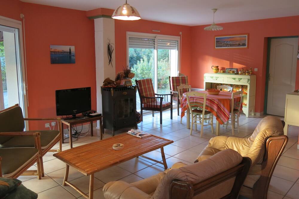 Photo of Livingroom in Gastes