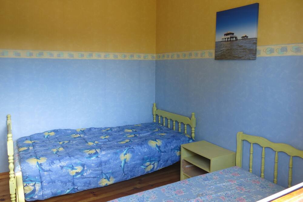 Photo of Bedroom in Gastes