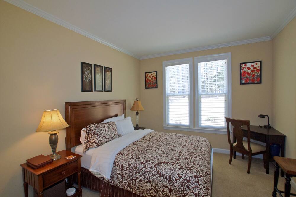 Photo of Bedroom in Oxford