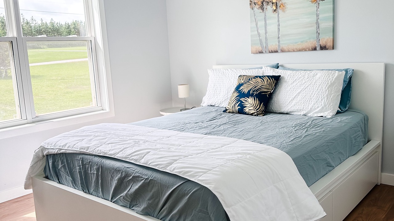 Photo of Bedroom in Brackley Beach