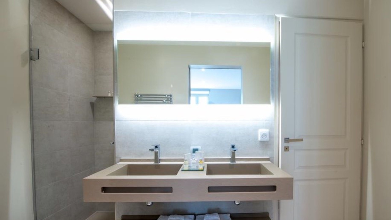 Photo of Bathroom in Epernay