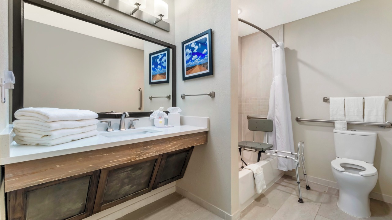 Photo of Bathroom in Portales