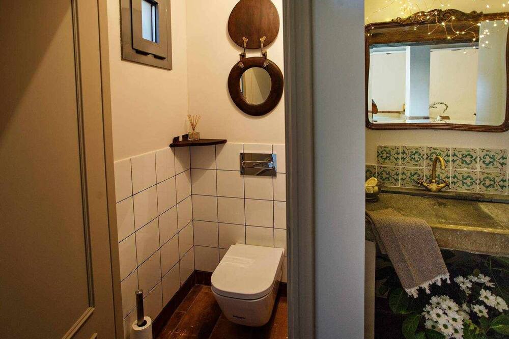 Photo of Bathroom in Olot