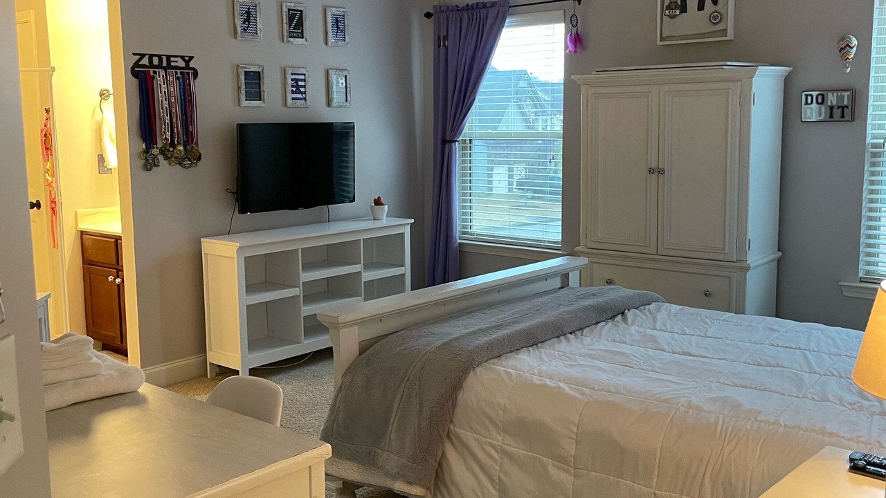 Photo of Bedroom in Grovetown
