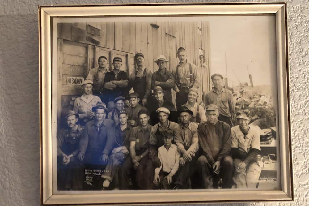 Photo of Others in Edison