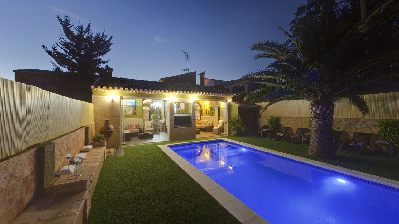 Photo of Outdoor in Jalon