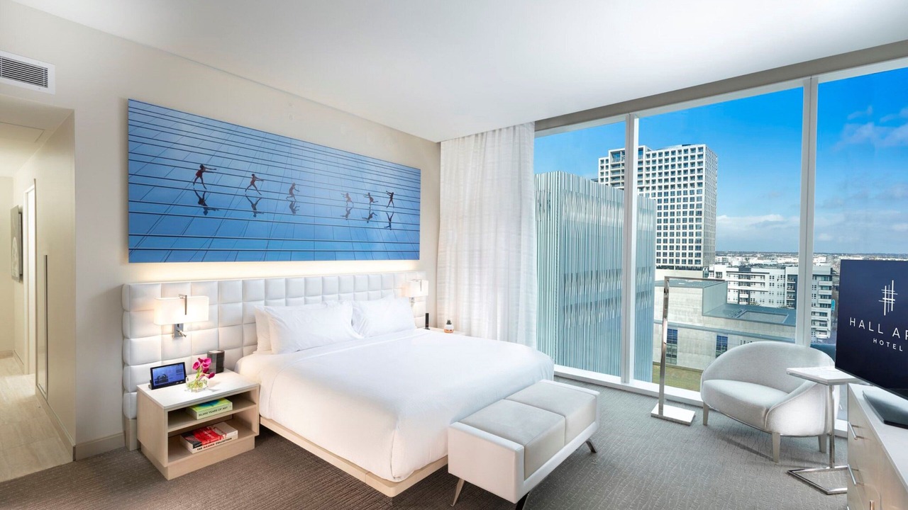Photo of Bedroom in Dallas Arts District