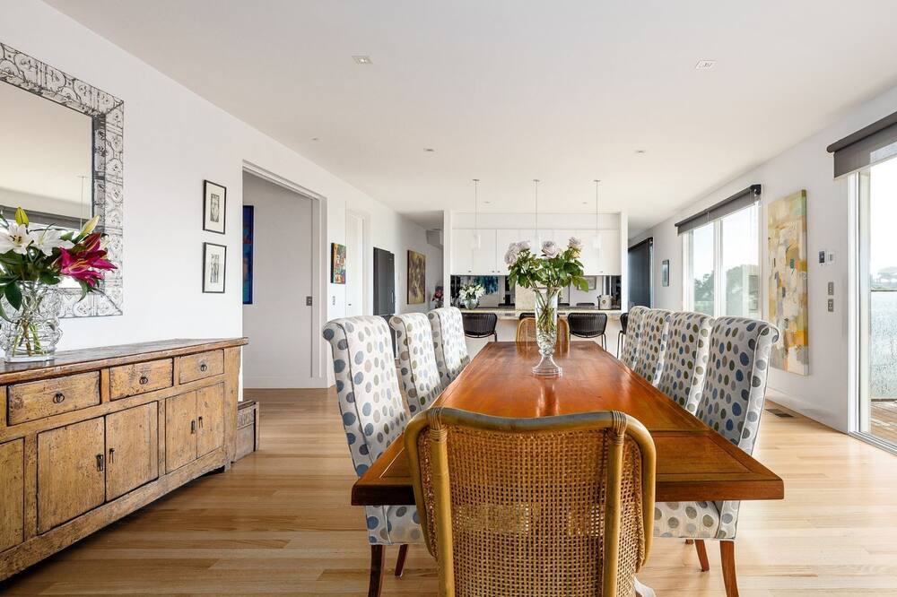 Photo of Others in Portsea