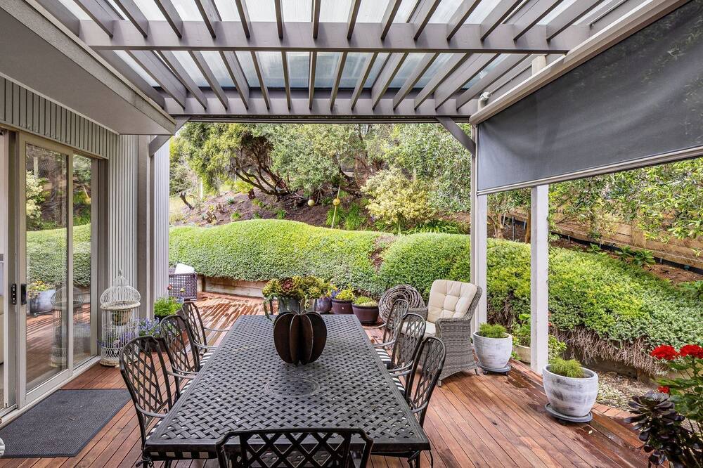 Photo of Patio Balcony in Portsea