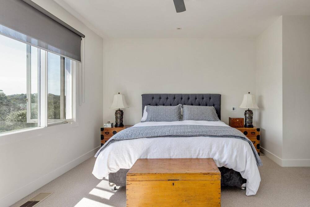 Photo of Bedroom in Portsea
