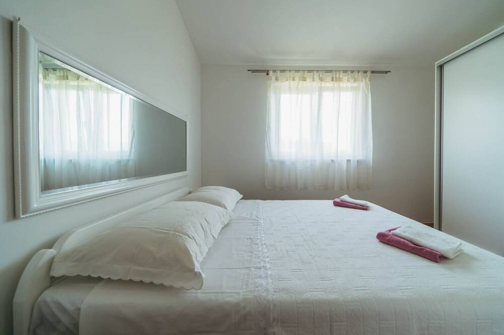 Photo of Bedroom in Prolozac