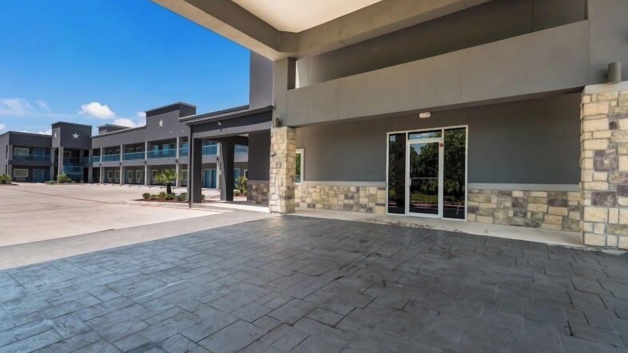 Photo of Outdoor in Porter