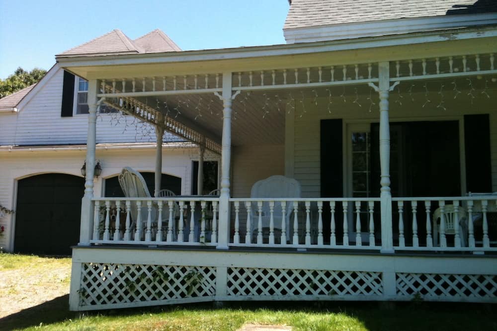 Photo of Outdoor in Westport