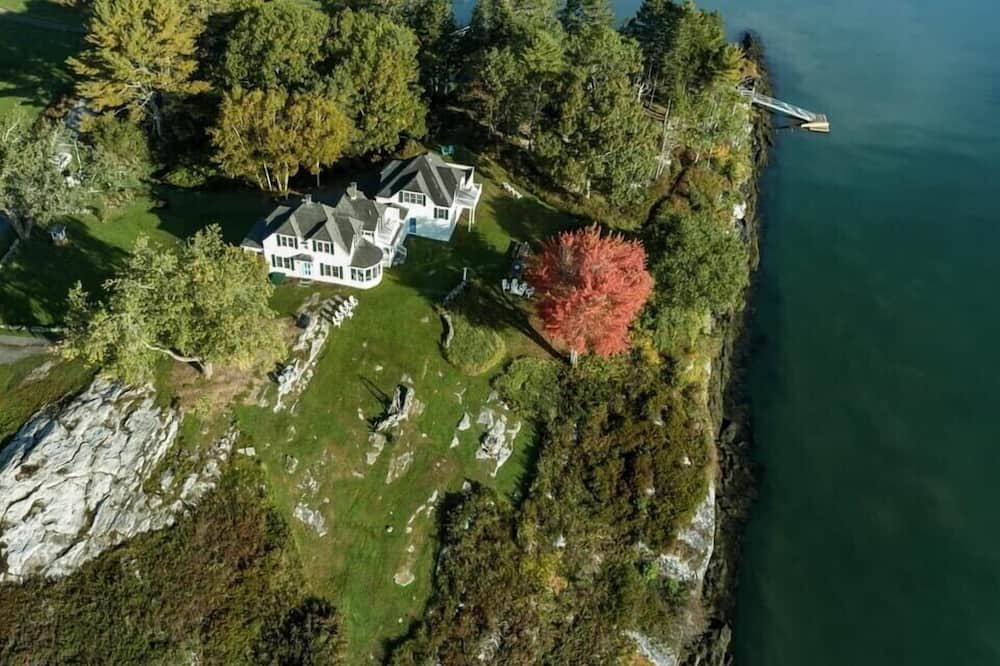 Photo of Others in Westport